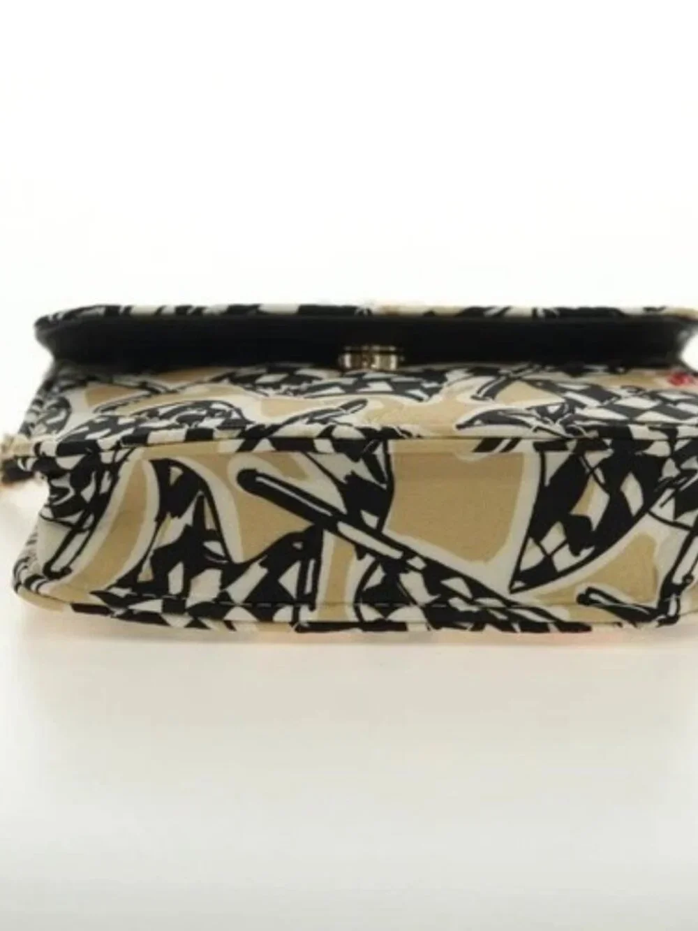 CHANEL Matelasse Chain Shoulder Pouch Nylon Beige Gold CC Auth bs35360SAM